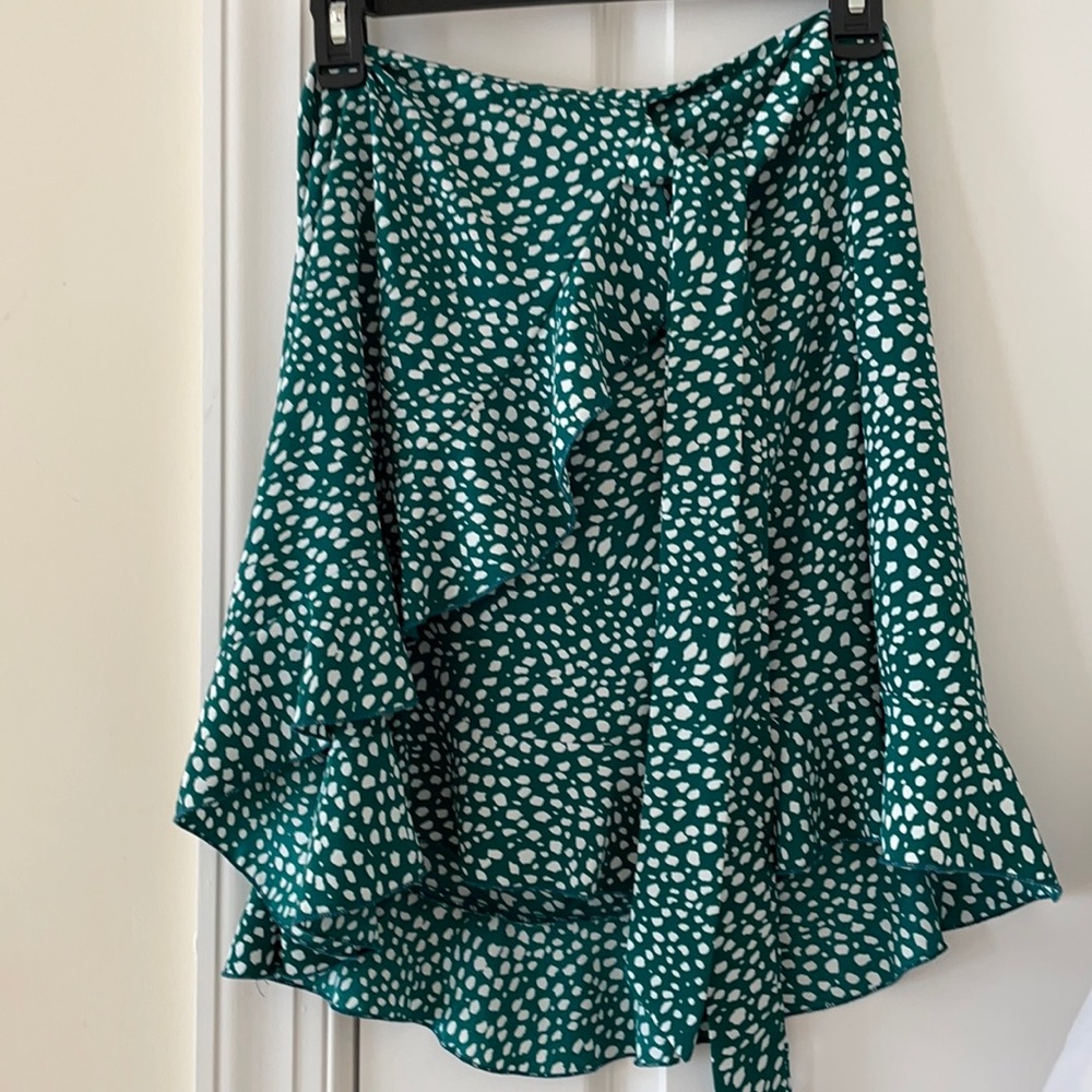 Green skirt
